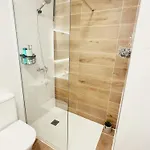 Casa Bella - A Stunning New Entire In An Location, Close To The Apartment